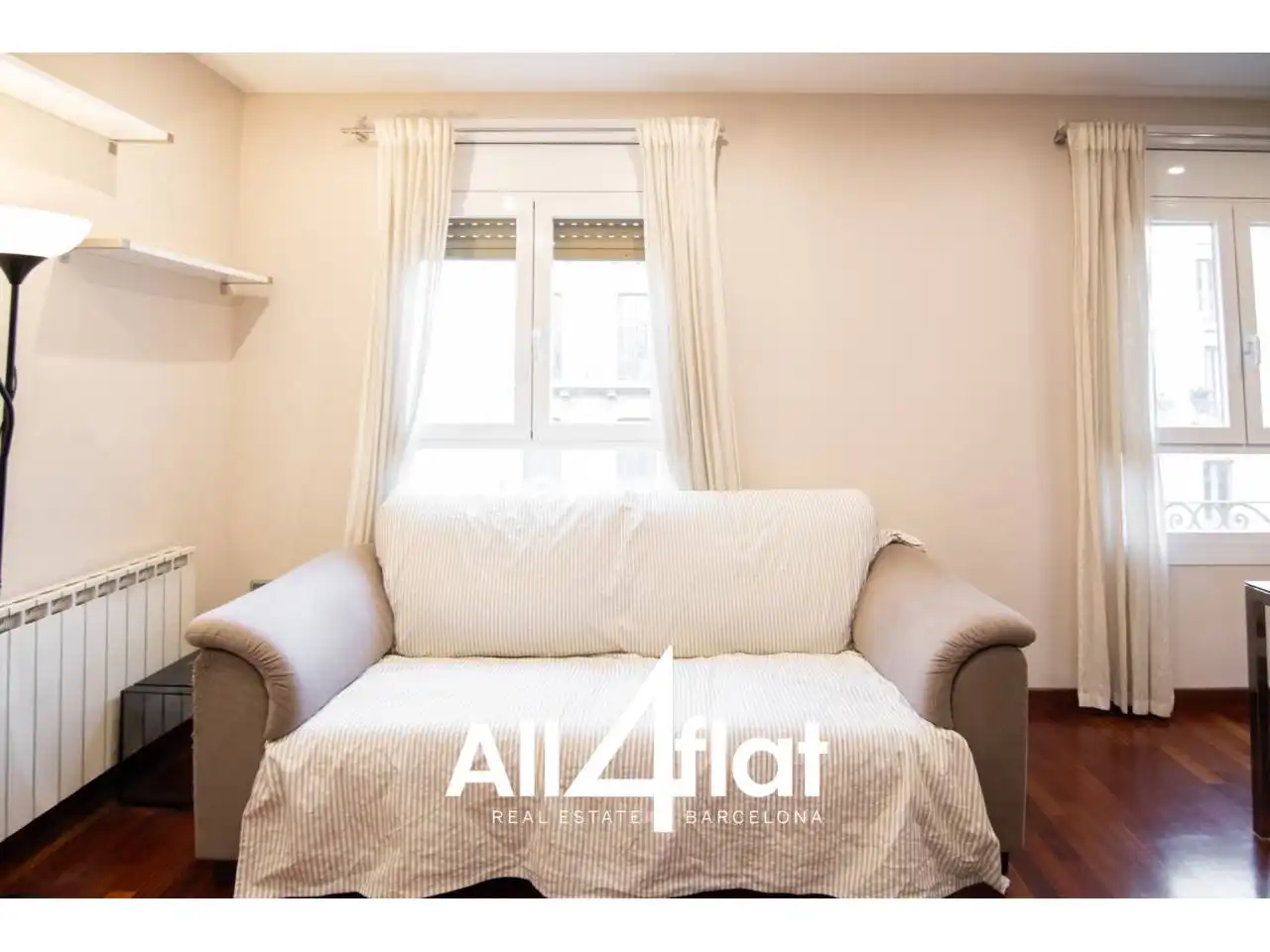 Habitación de Piso de alquiler en Gràcia