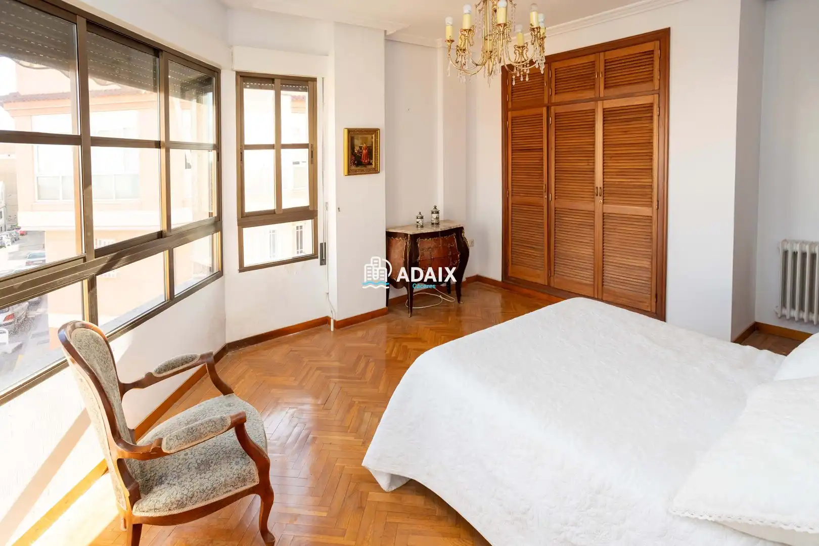 Dormitori de Casa adosada en venda en Cáceres amb Aire condicionat, Calefacció i Terrassa