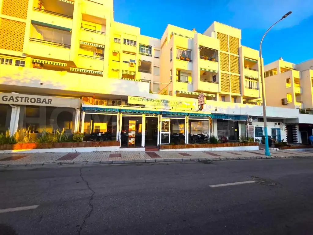 Local comercial en venda a La Carihuela - Los Nidos, imagen 2