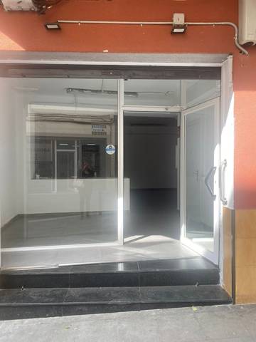 Local comercial en Alquiler en Cerdanyola Sud