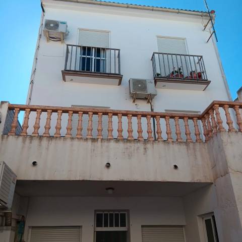 Casa adosada en Venta en Cuevas de San Marcos