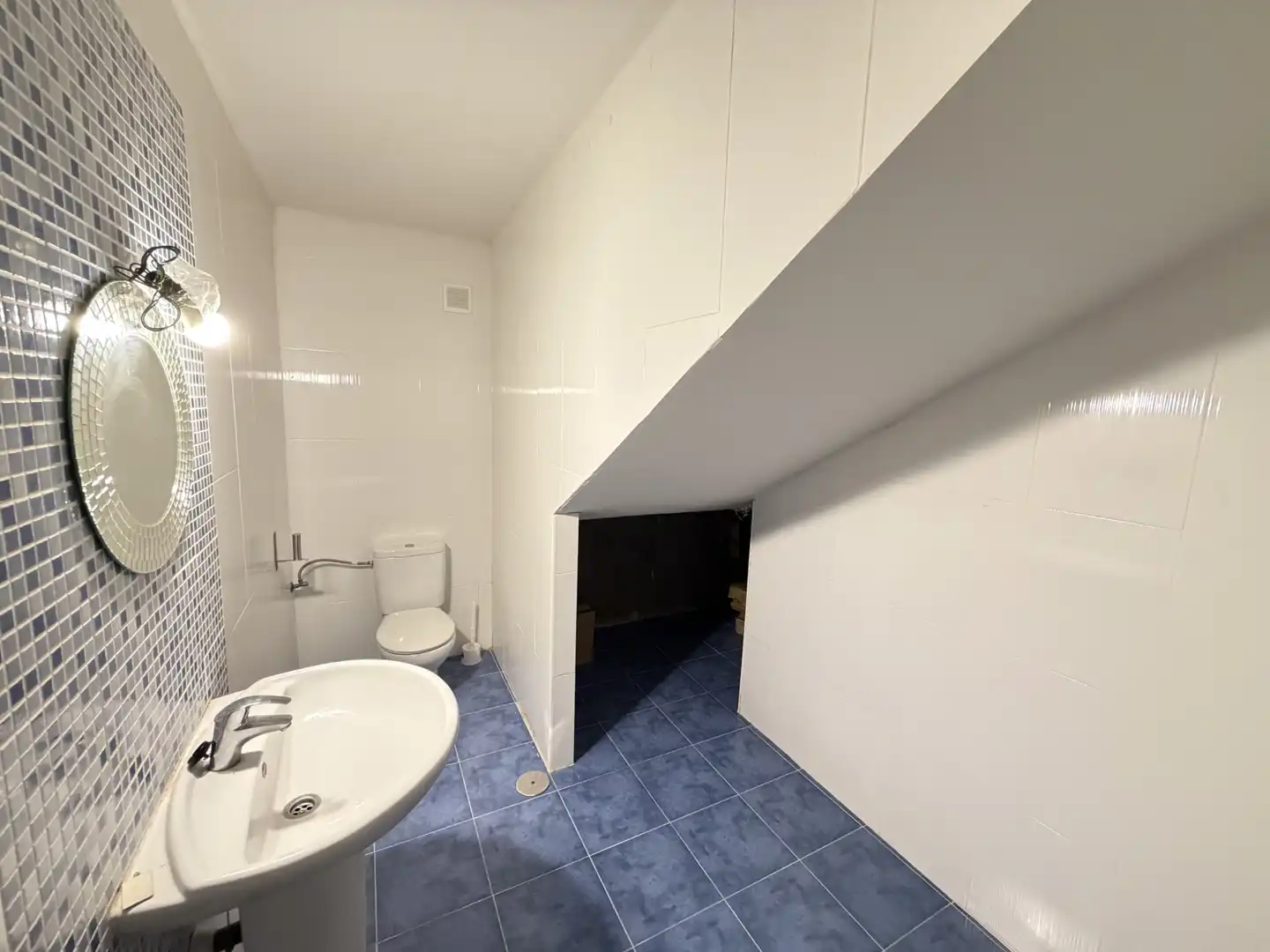 Baño de Casa o chalet en venta en Chiloeches con Aire acondicionado, Calefacción y Jardín privado
