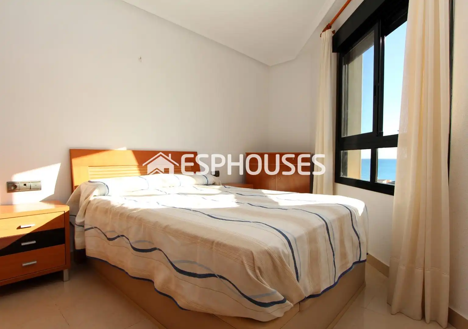 Bedroom of Apartments for sale in Guardamar del Segura  with Air Conditioner and Furnished