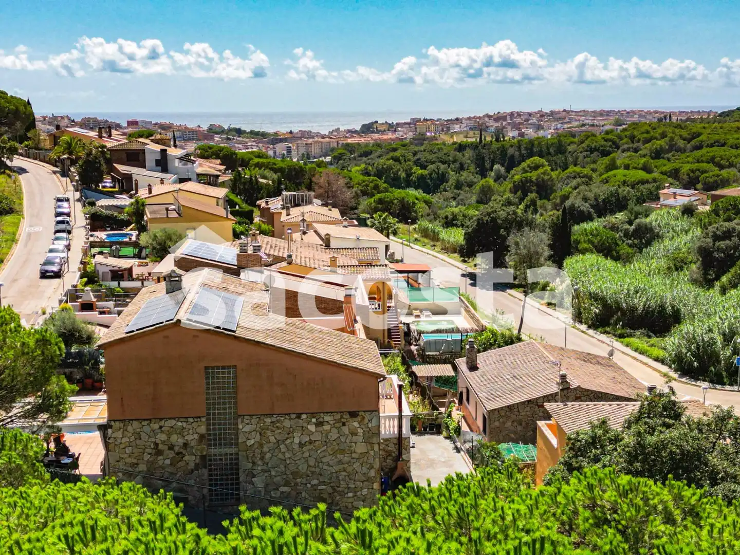 Vista exterior de Casa o xalet en venda en Blanes amb Aire condicionat, Jardí privat i Terrassa