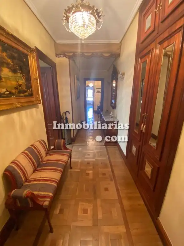 Piso en venta en Castro-Urdiales con Calefacción, Terraza y Horno