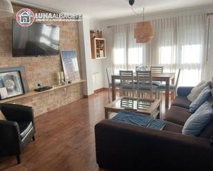 Living room of Flat for sale in  Albacete Capital  with Heating and Balcony