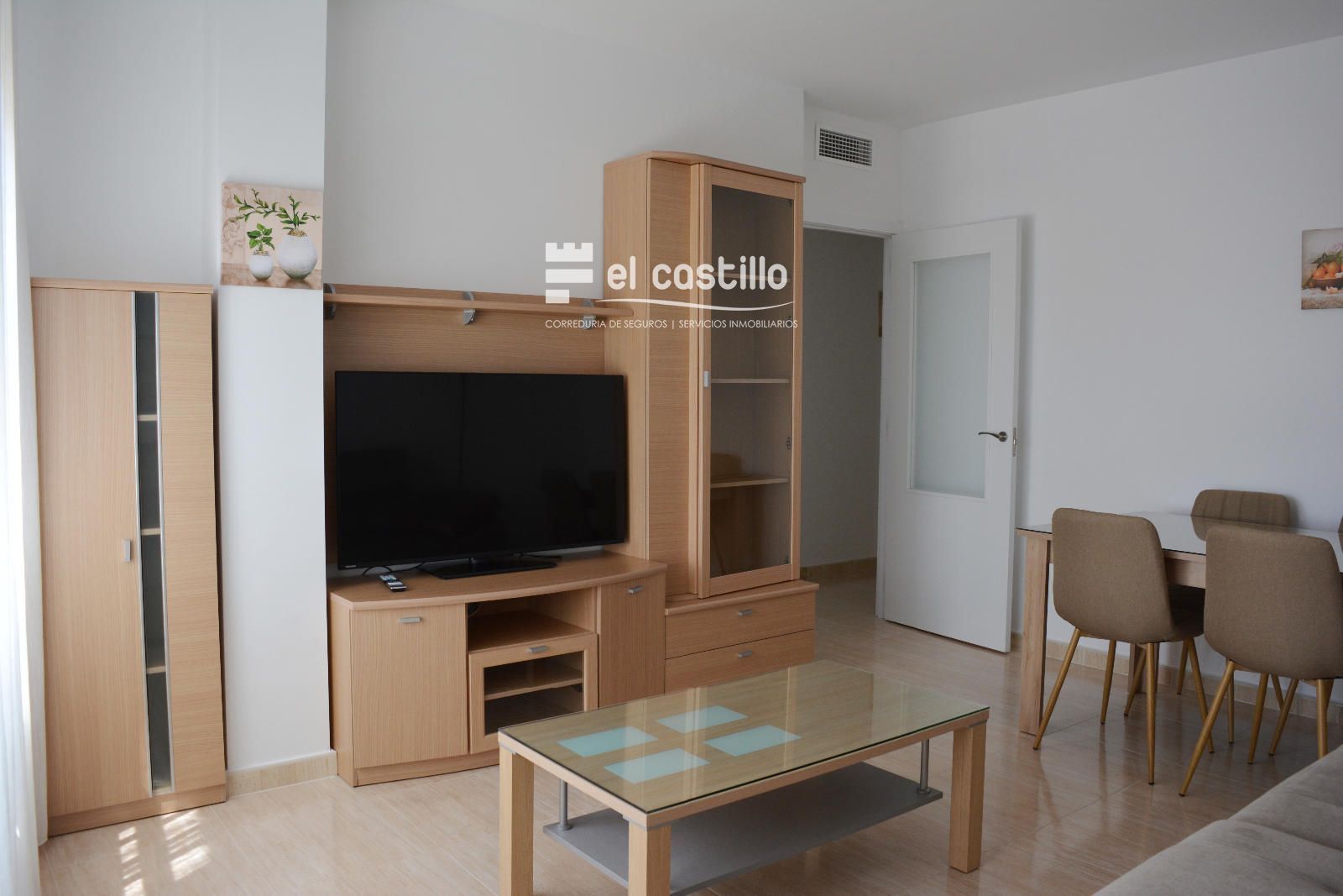 Sala d'estar de Pis en venda en Sotillo de la Adrada amb Aire condicionat, Calefacció i Traster