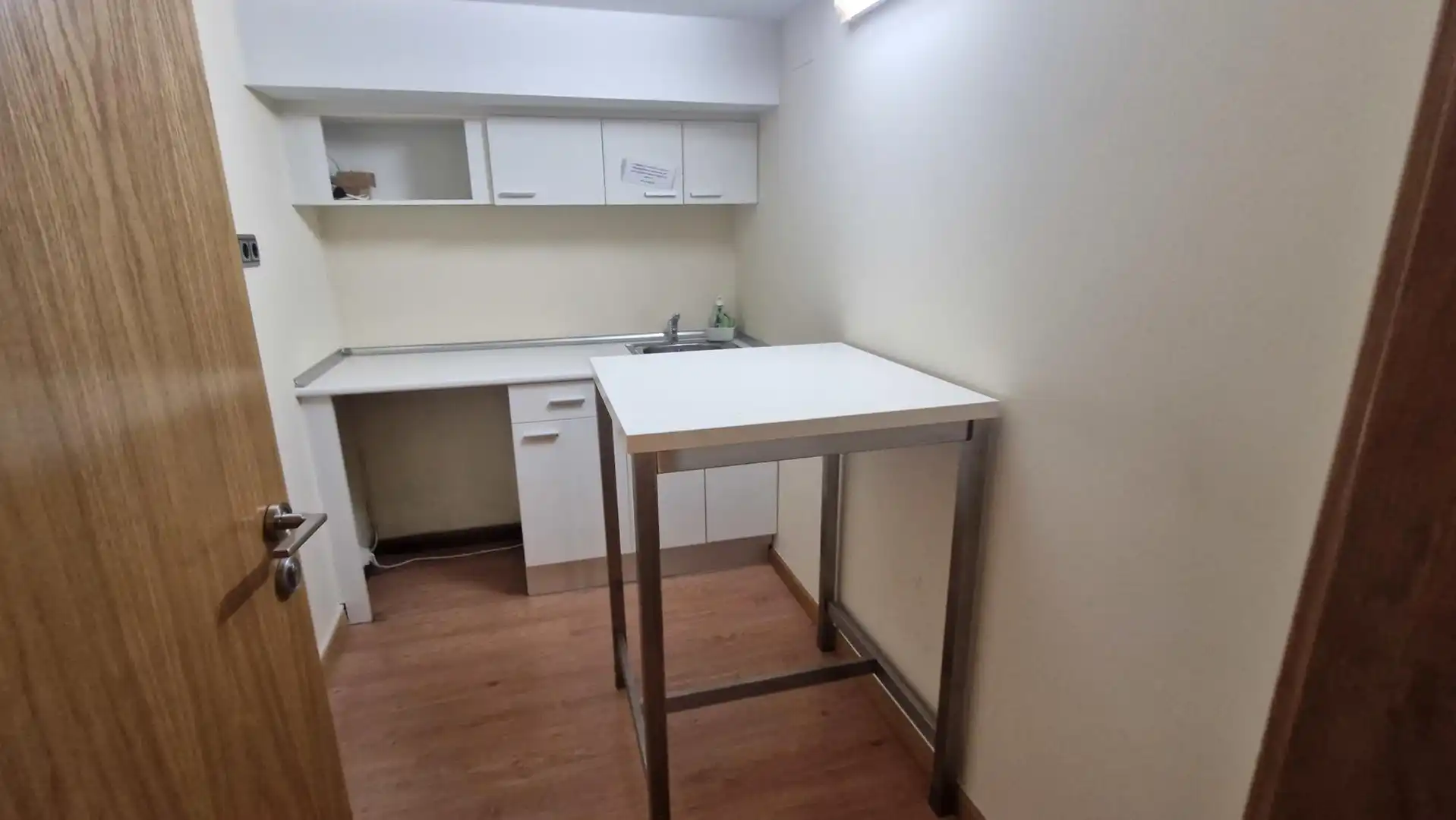 Büro zur Miete in Rúa Xosé Chao Rego 8, Santiago de Compostela, España, imagen 16