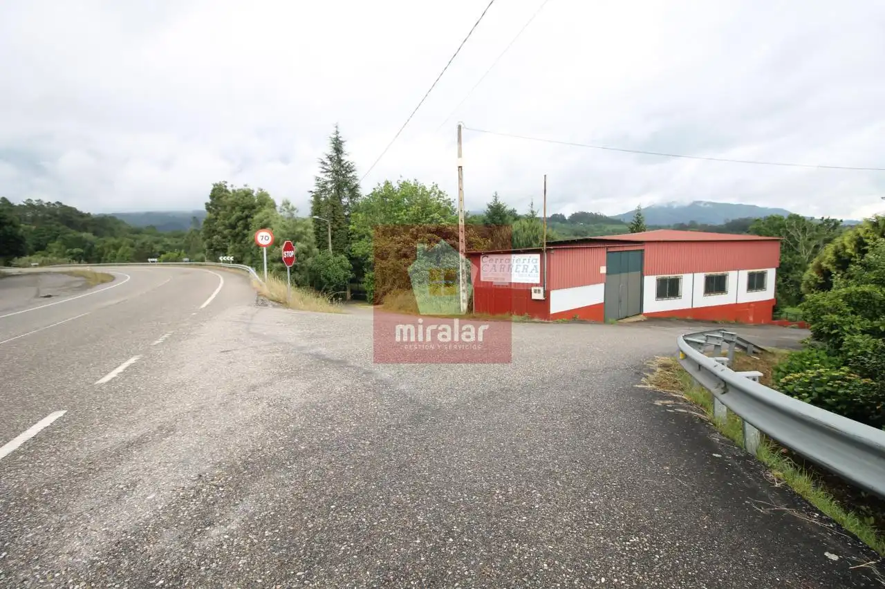 Fabrikhallen zur Miete in Ponteareas
