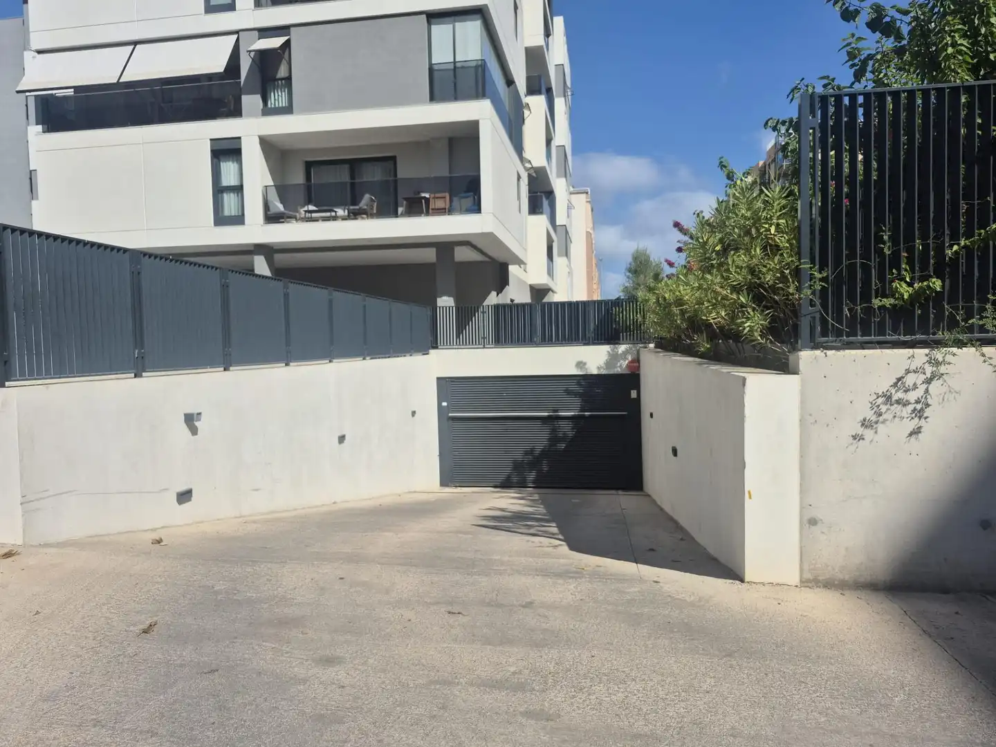 Parking de Piso de alquiler en Alicante / Alacant con Aire acondicionado, Calefacción y Terraza