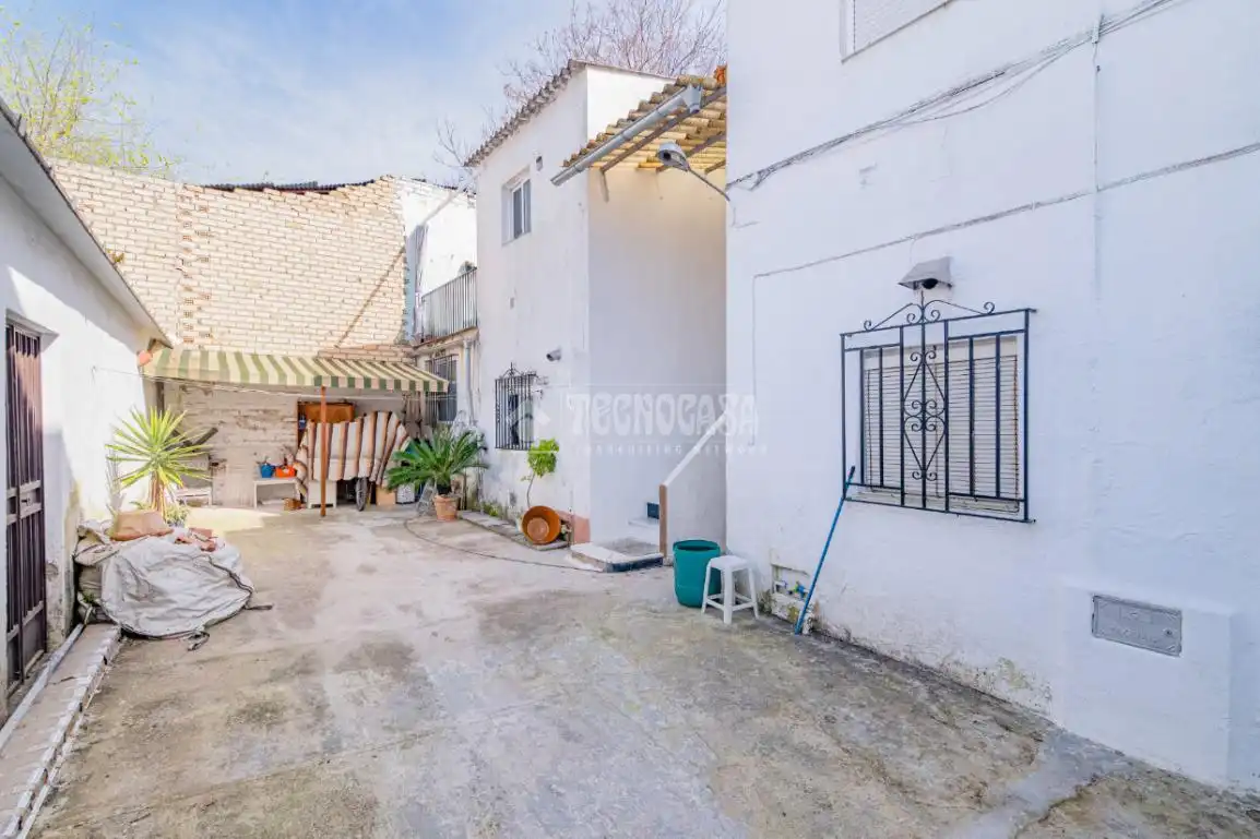 Exterior view of Flat for sale in Lucena  with Air Conditioner, Heating and Home automation