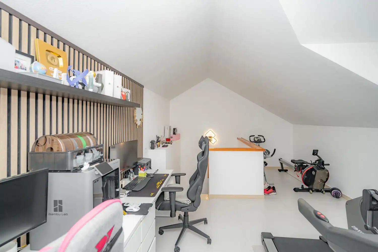 Detached homes for sale in Laguna Park