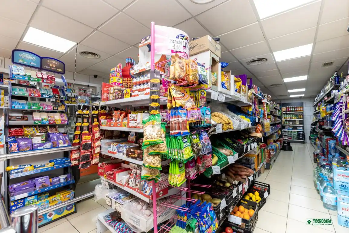 Local comercial en venda a Vera Ciudad, imagen 4