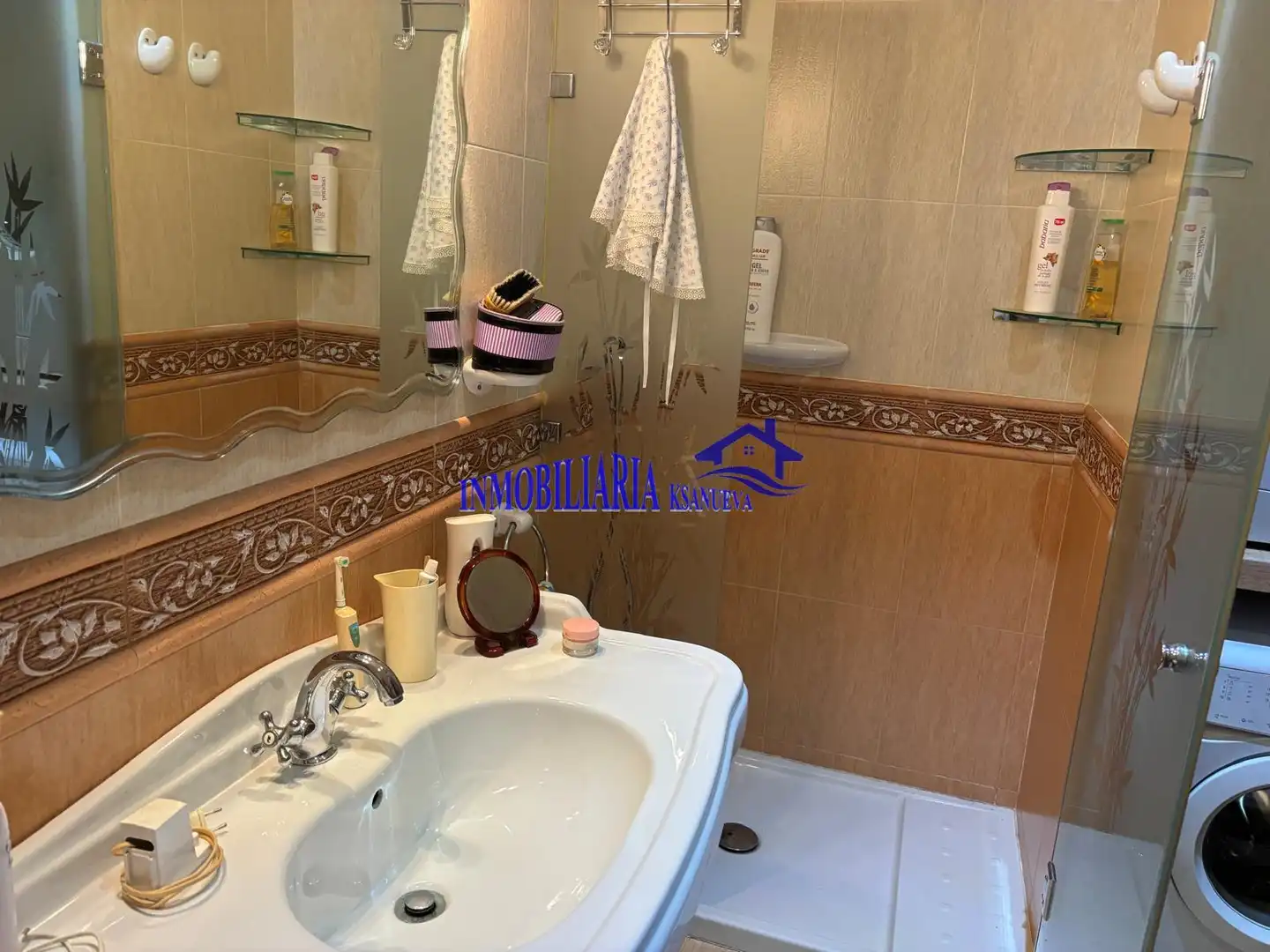 Bathroom of Houses for sale in Córdoba  with Air Conditioner, Heating and Terrace