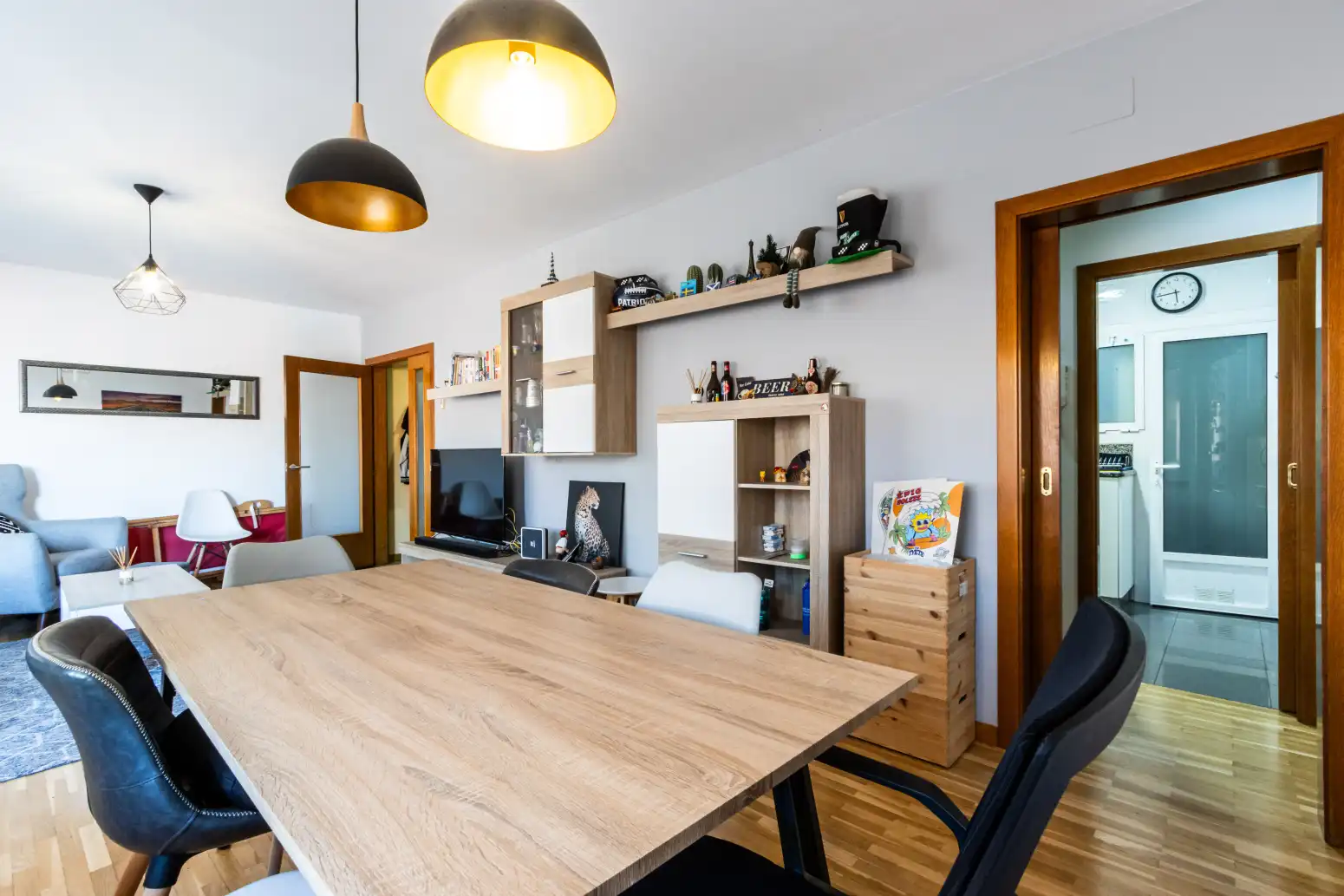 Living room of Flat for sale in Terrassa  with Heating, Parquet flooring and Balcony
