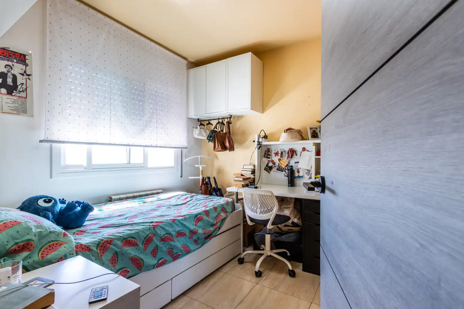 Bedroom of Flat for sale in Terrassa  with Air Conditioner, Heating and Parquet flooring
