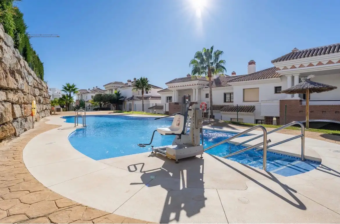Wohnung mit Pool zum Verkauf in Casares Golf - Casares del Sol