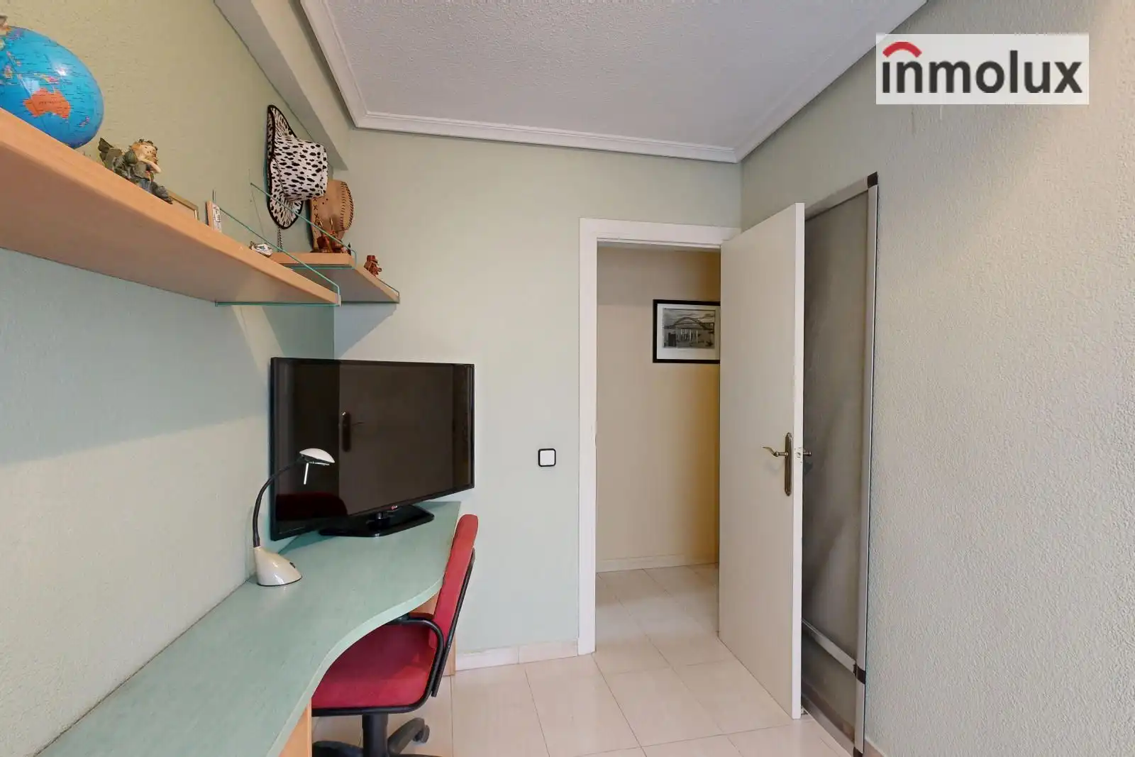 Habitación de Piso en venta en Alicante / Alacant con Calefacción, Terraza y Alarma