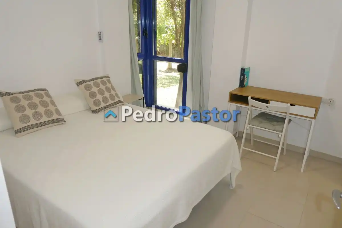 Habitación de Apartamento en venta en Dénia con Aire acondicionado, Calefacción y Jardín privado