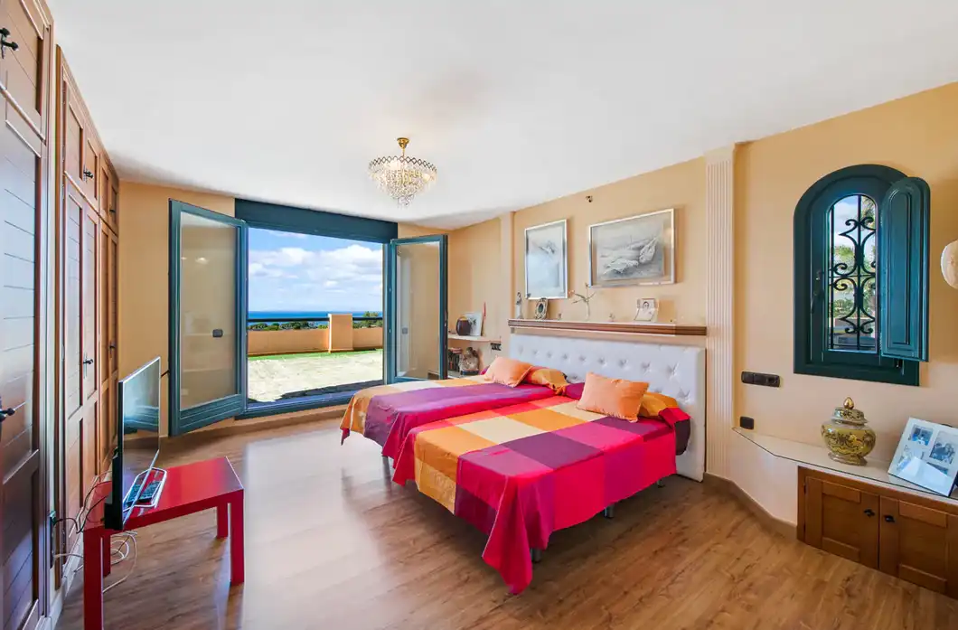 Casa con piscina en venta en Selwo, imagen 24