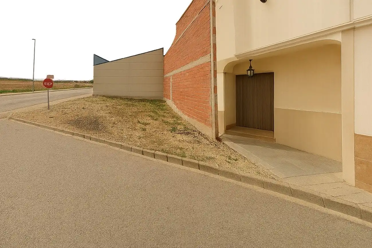 Vista exterior de Residencial en venda en Madrigueras