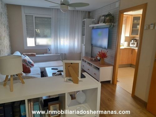 Sala d'estar de Pis en venda en El Prat de Llobregat amb Aire condicionat, Calefacció i Balcó