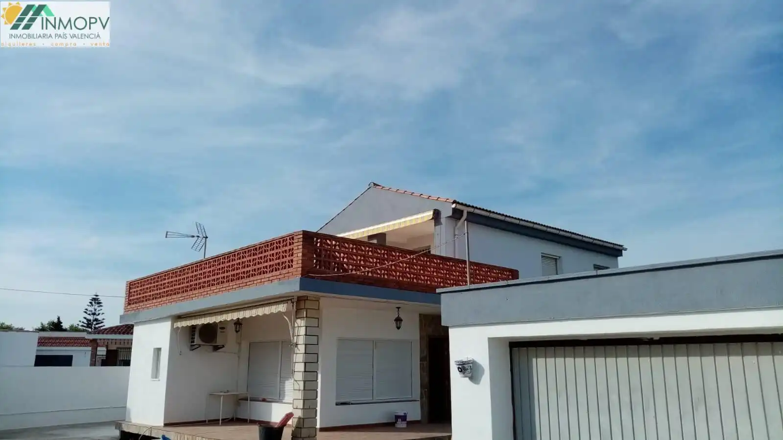 Detached house with terrace for sale in Costa Norte