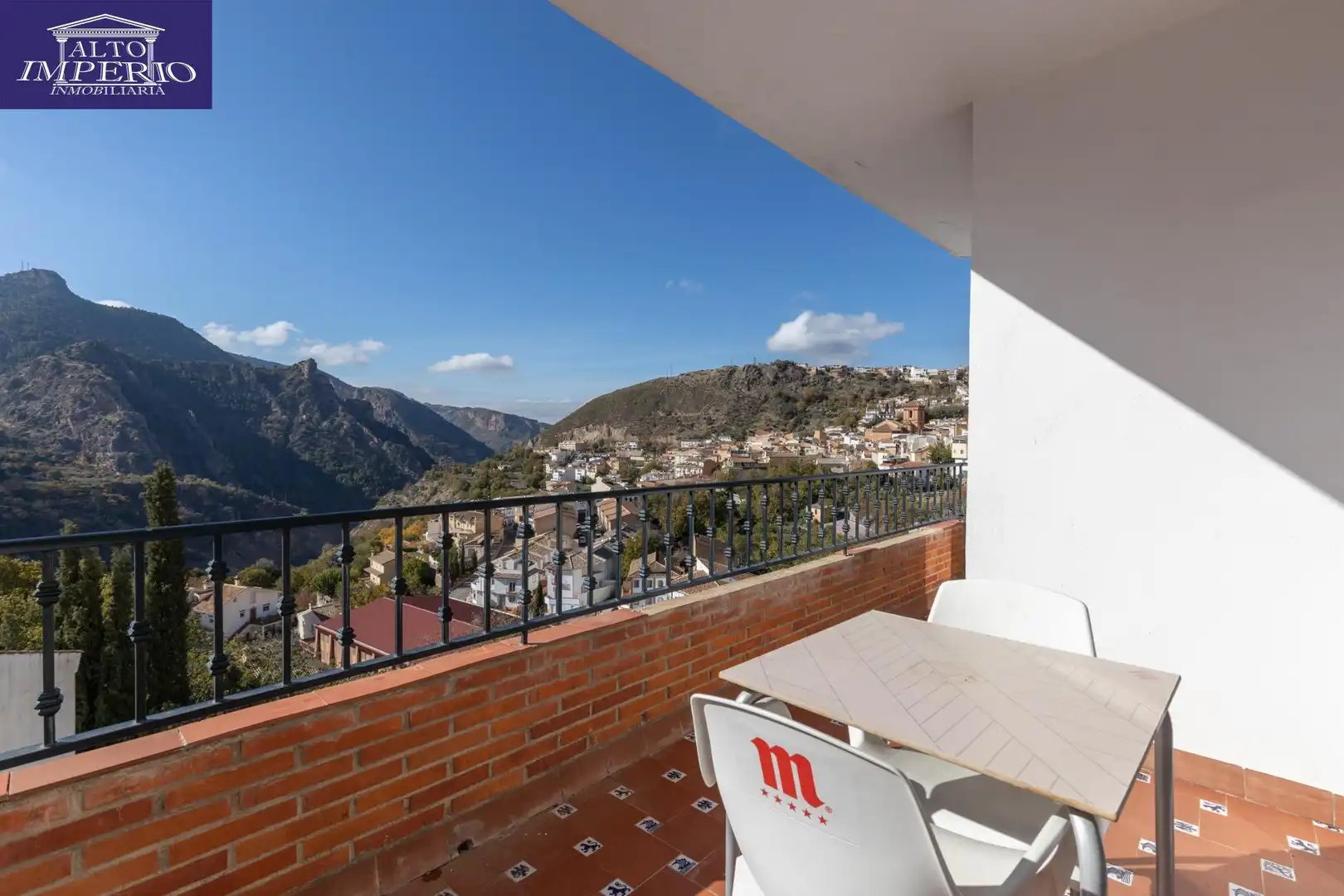 Terraza de Piso en venta en Güéjar Sierra con Terraza, Trastero y Balcón