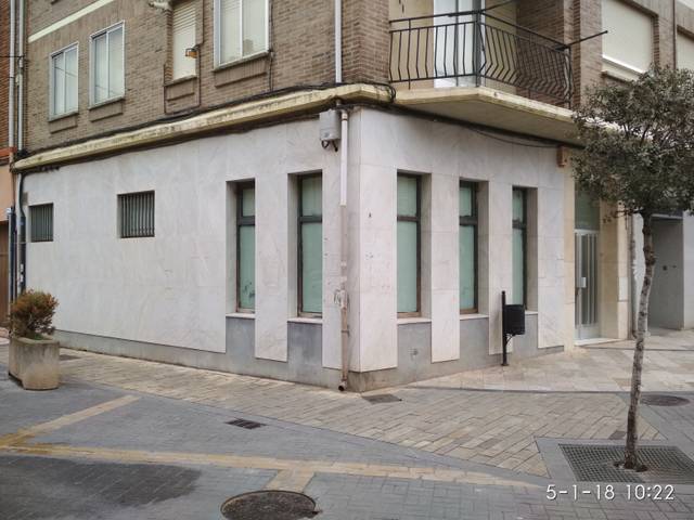Local comercial en Alquiler en Fuenmayor - Plaza Félix Azpilicueta en Fuenmayor