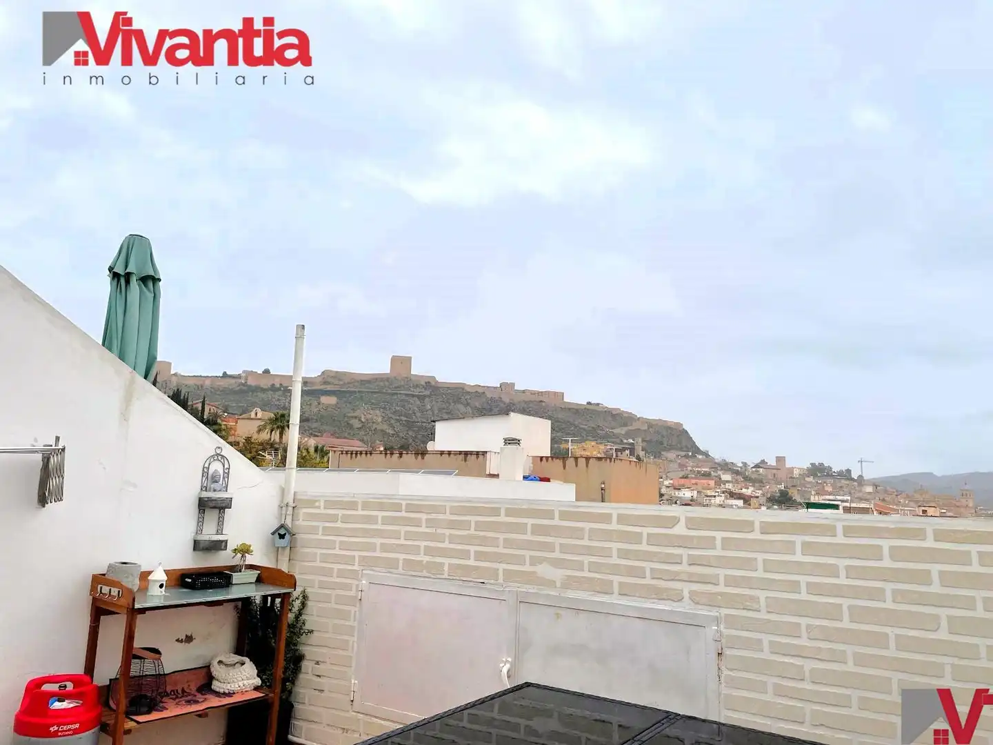 Außenansicht von Dachboden zum Verkauf in Lorca mit Klimaanlage, Terrasse und Abstellraum