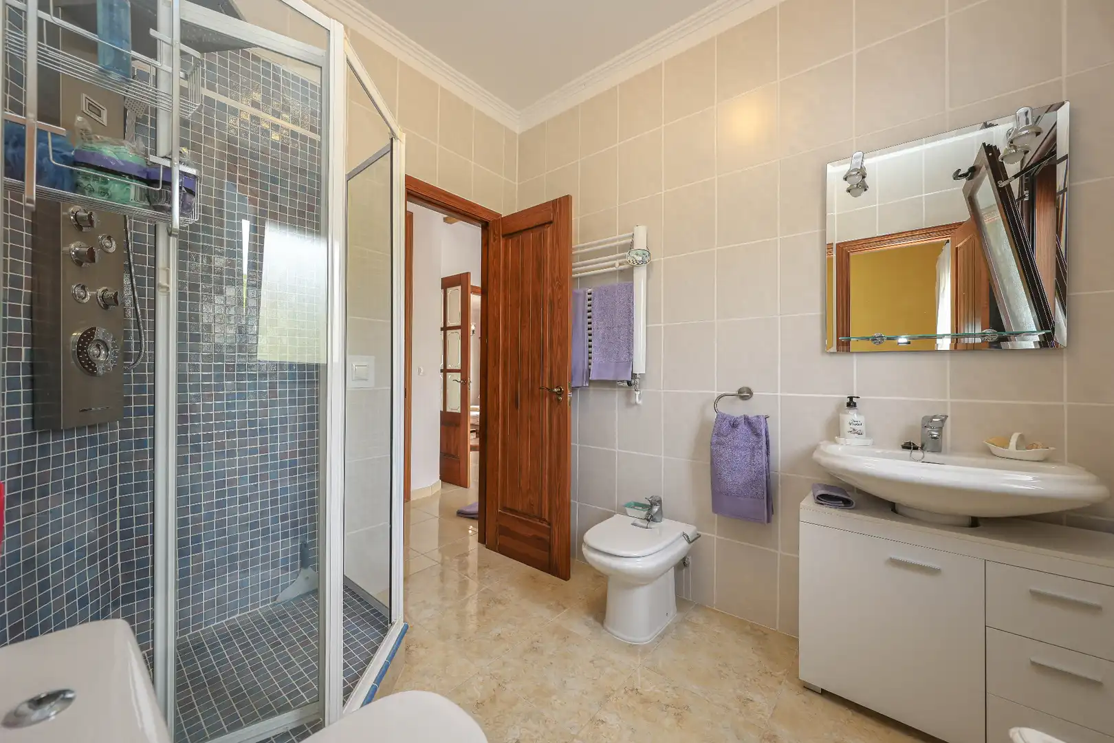 Baño de Casa o chalet en venta en Casarabonela con Aire acondicionado, Jardín privado y Piscina