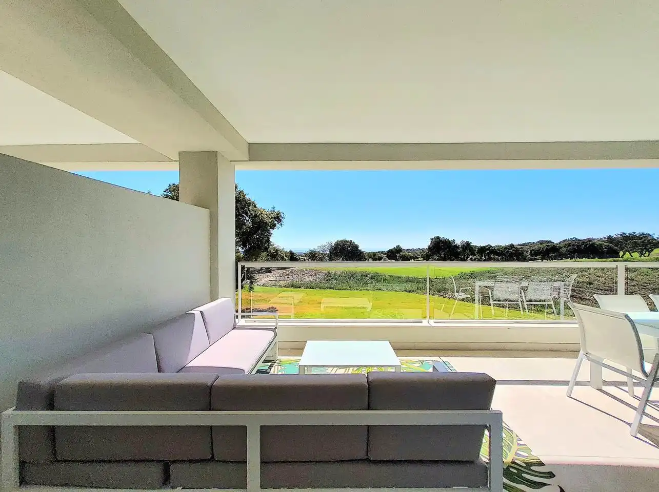 Terraza de Apartamento en venta en Sotogrande con Aire acondicionado, Terraza y Amueblado