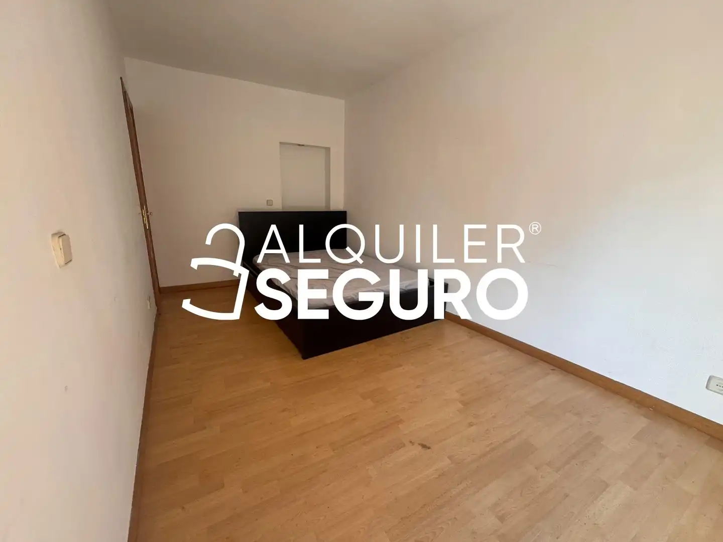 Bedroom of Flat for rent in Madrid  with Heating and Terrace