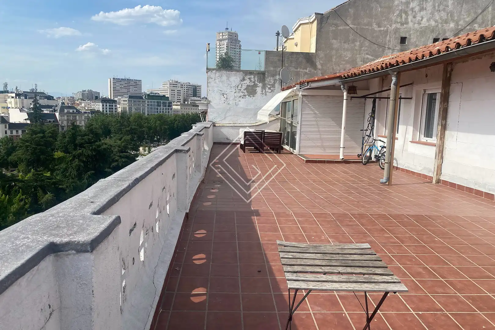 Office space with lift to rent in Calle de San Quintín, imagen 26