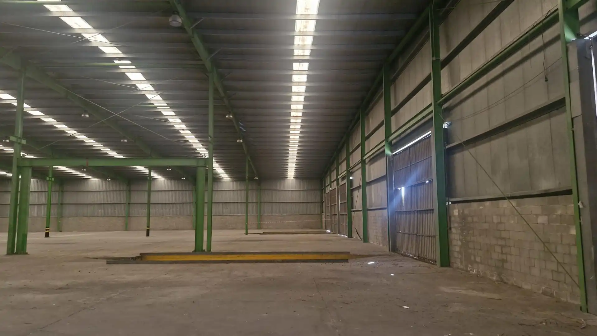 Nave industrial in vendita a P. I. Coirós, imagen 6