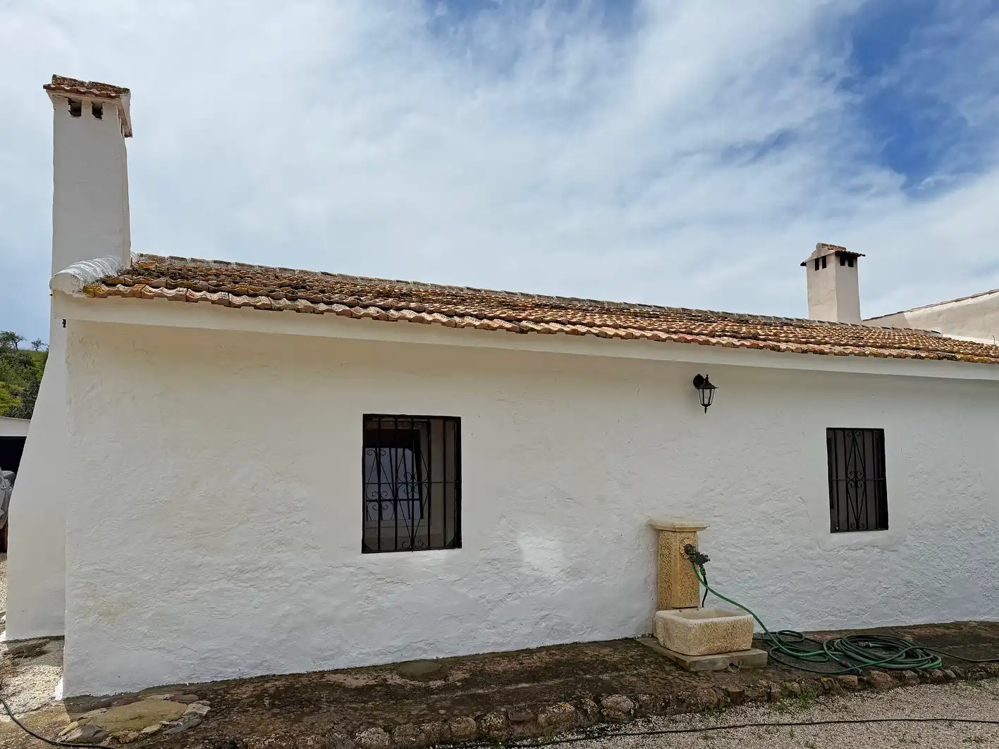 Vista exterior de Casa o chalet en venta en Casabermeja con Aire acondicionado, Terraza y Trastero