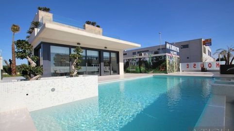 Foto 3 de Casa o chalet en venta en Campoamor, Orihuela