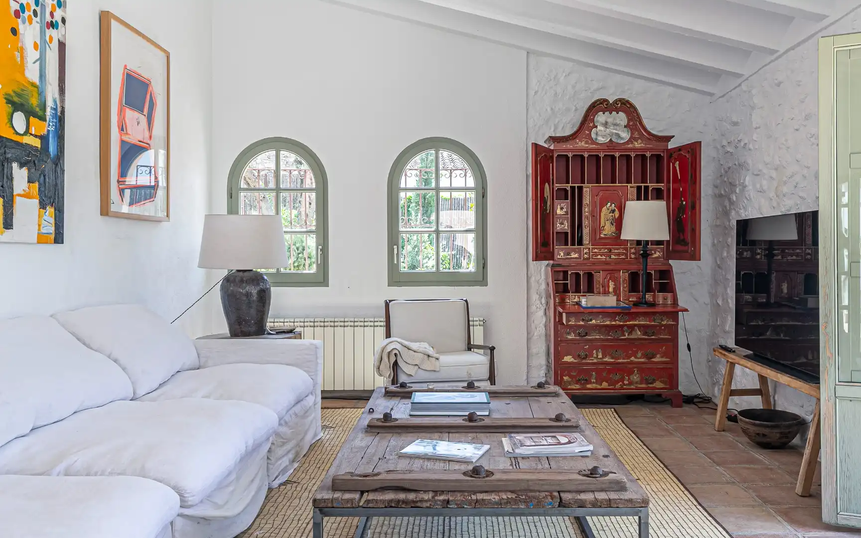 Wohnzimmer von Country house zum Verkauf in Torrelles de Foix mit Heizung, Privatgarten und Terrasse