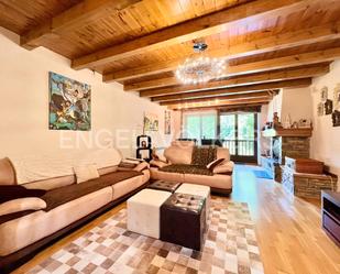 Living room of Duplex for sale in Vielha e Mijaran  with Heating, Parquet flooring and Oven