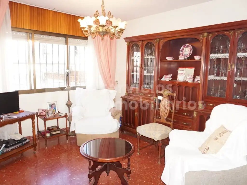 Sala d'estar de Casa o xalet en venda en Vélez-Málaga amb Aire condicionat i Moblat