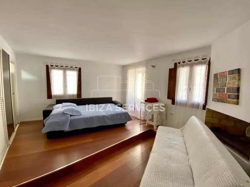 Bedroom of Flat for sale in Eivissa  with Air Conditioner