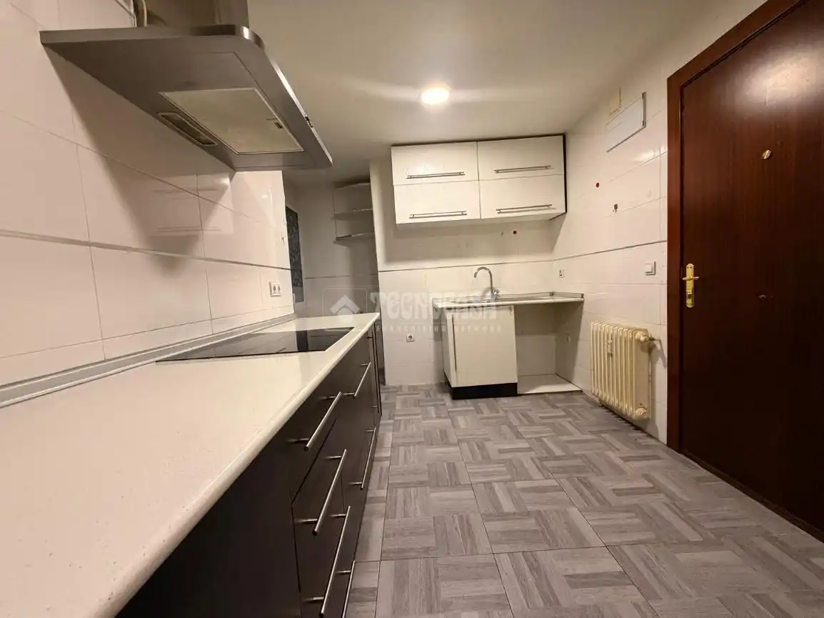Cocina de Piso en venta en Majadahonda con Aire acondicionado, Calefacción y Terraza