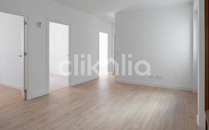 Bedroom of Flat for sale in Torremolinos  with Air Conditioner