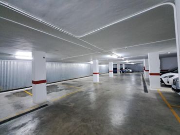 Individual for sale in Casc Urbà