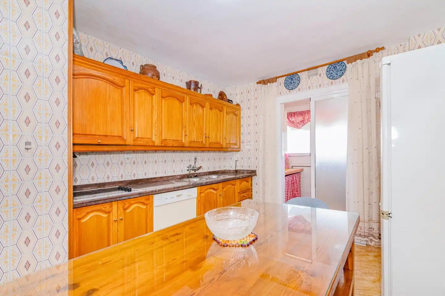 Kitchen of Flat for sale in Granada  with Air Conditioner