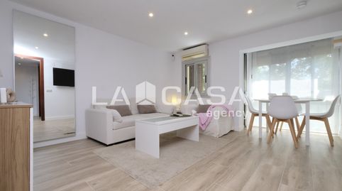 Foto 2 de Piso en venta en Carrer D'empúries, La Trinitat Nova, Barcelona Capital