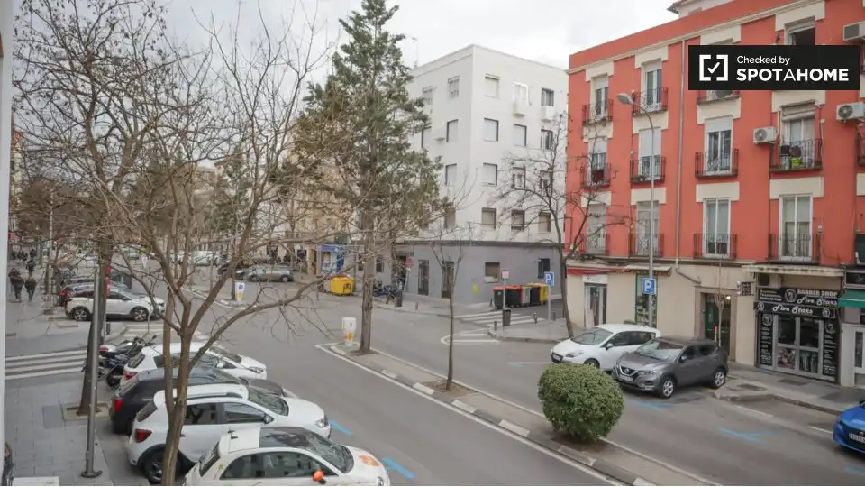 Wohnung zur Miete in Puerta del Ángel