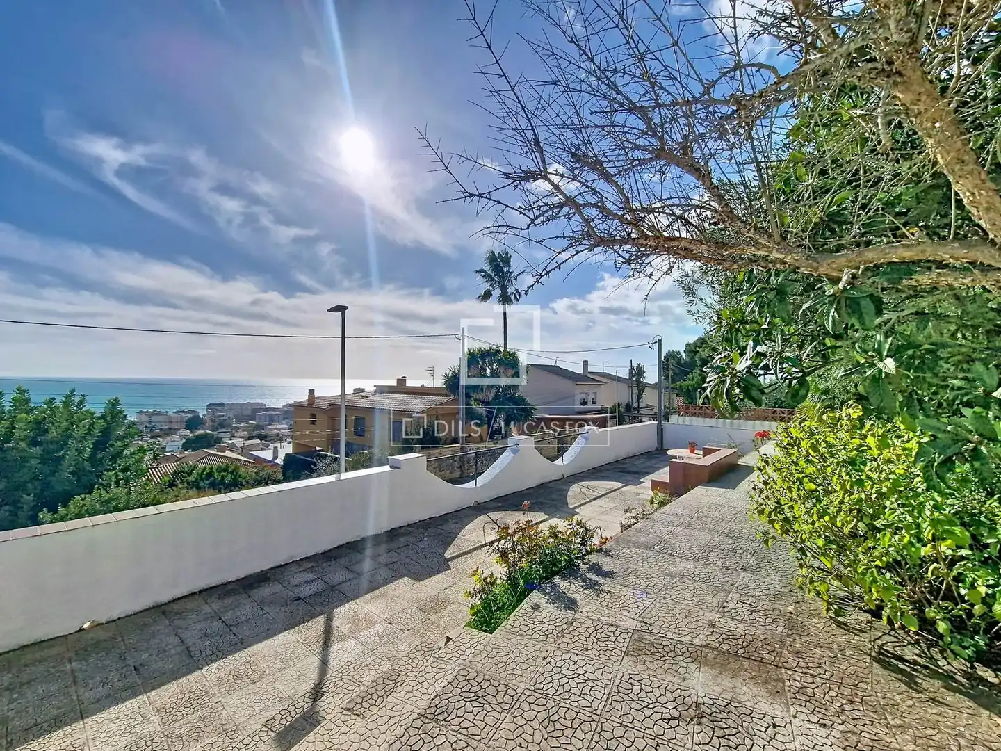 Vista exterior de Casa o xalet en venda en Calafell amb Jardí privat, Terrassa i Traster