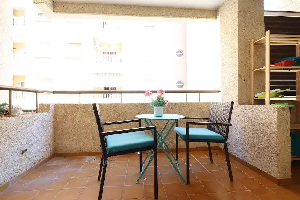 Terrassa de Apartament en venda en Torrevieja amb Terrassa i Piscina comunitària