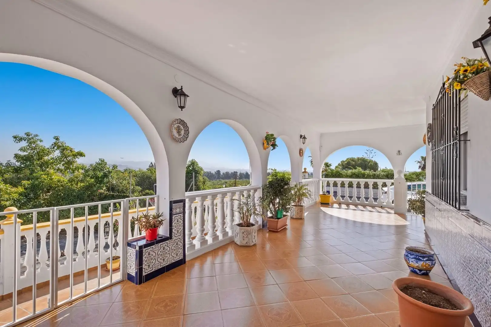 Terraza de Casa o chalet en venta en Alhaurín de la Torre con Aire acondicionado, Calefacción y Jardín privado